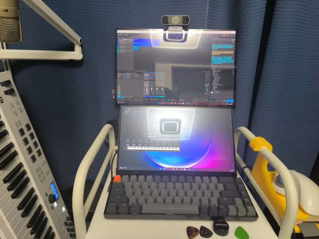 サムスン16インチAMOLED(WQUXGA)パネルを搭載した謎のモバイルモニターことVCHANCE AU16Oについて
